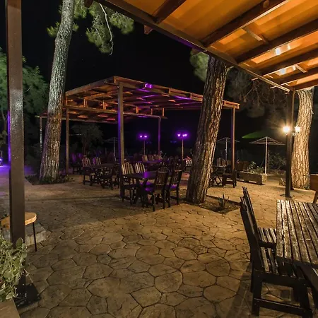 Hotel Pine View Boutique Adults Only Saittas