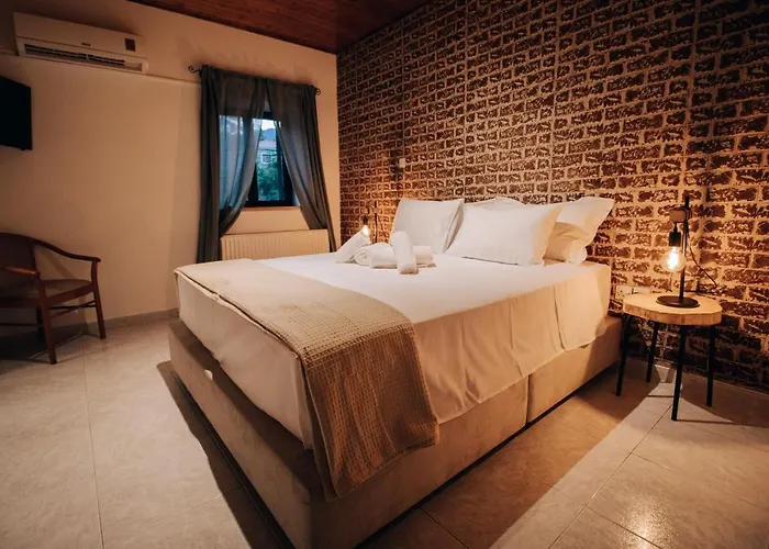 Pine View Boutique Adults Only Saittas