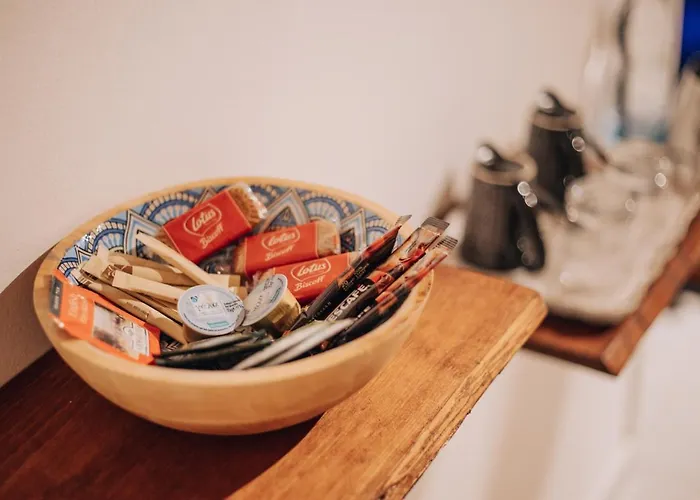 Pine View Boutique Adults Only Saittas